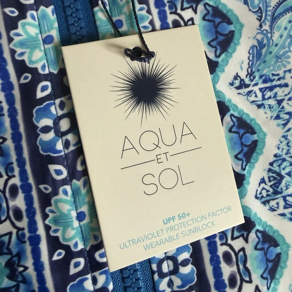 Aqua Et Sol Womens Small Blue White Medallion 1/2 Zip Long Sleeve‎ Rash Guard